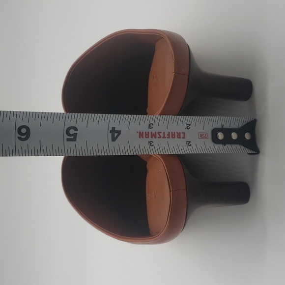 8- Vince Benita Women's Mules Genuine Leather Size 8 M NWT - Picture 7 of 10